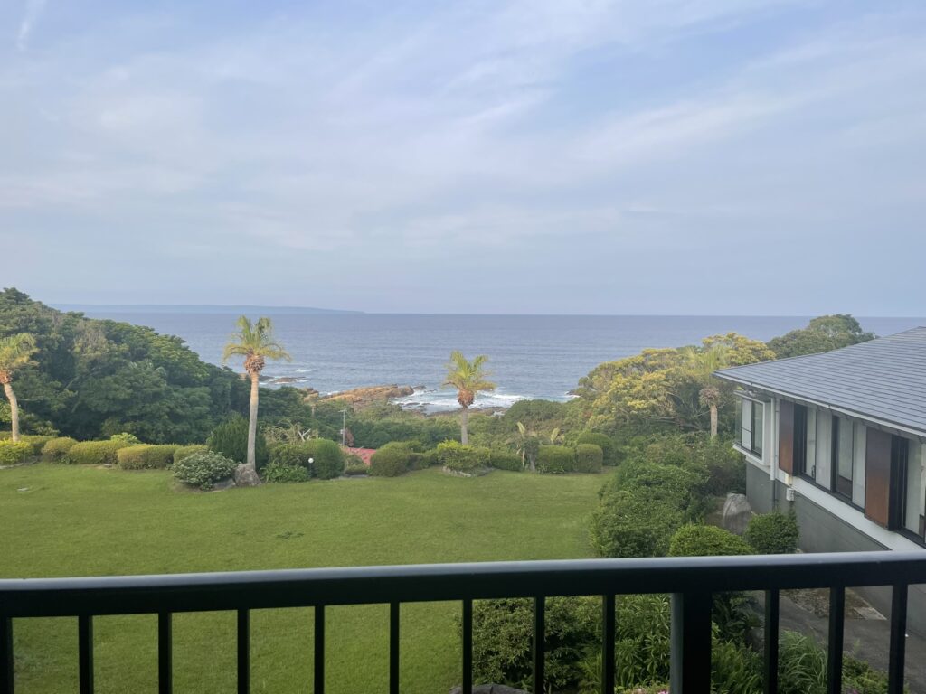 屋久島の屋久島グリーンホテルで宿泊した部屋から見えるオーシャンビュー